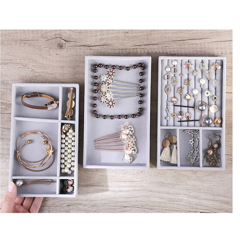 Portable Velvet Jewelry Display Organizer