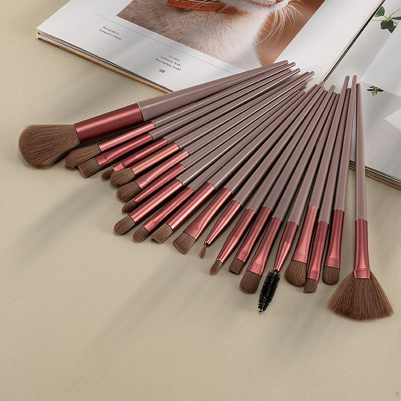 Soft Fluffy Makeup Brush Set Eye Shadow & Foundation